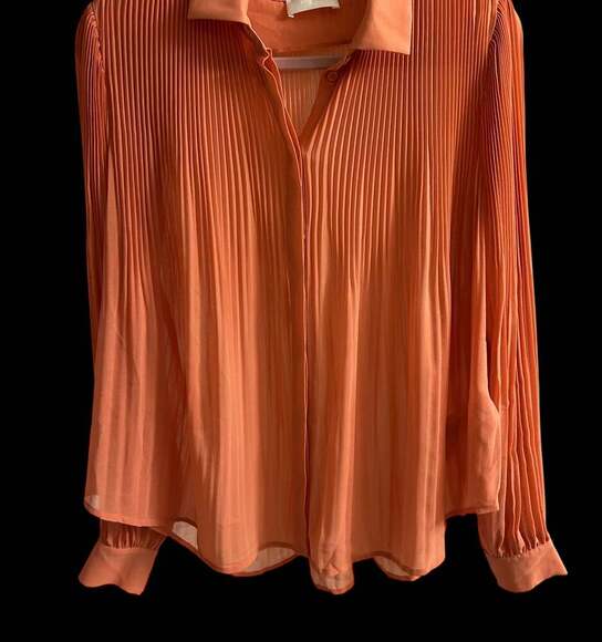 7 For All Mankind - Picture 3 of 5